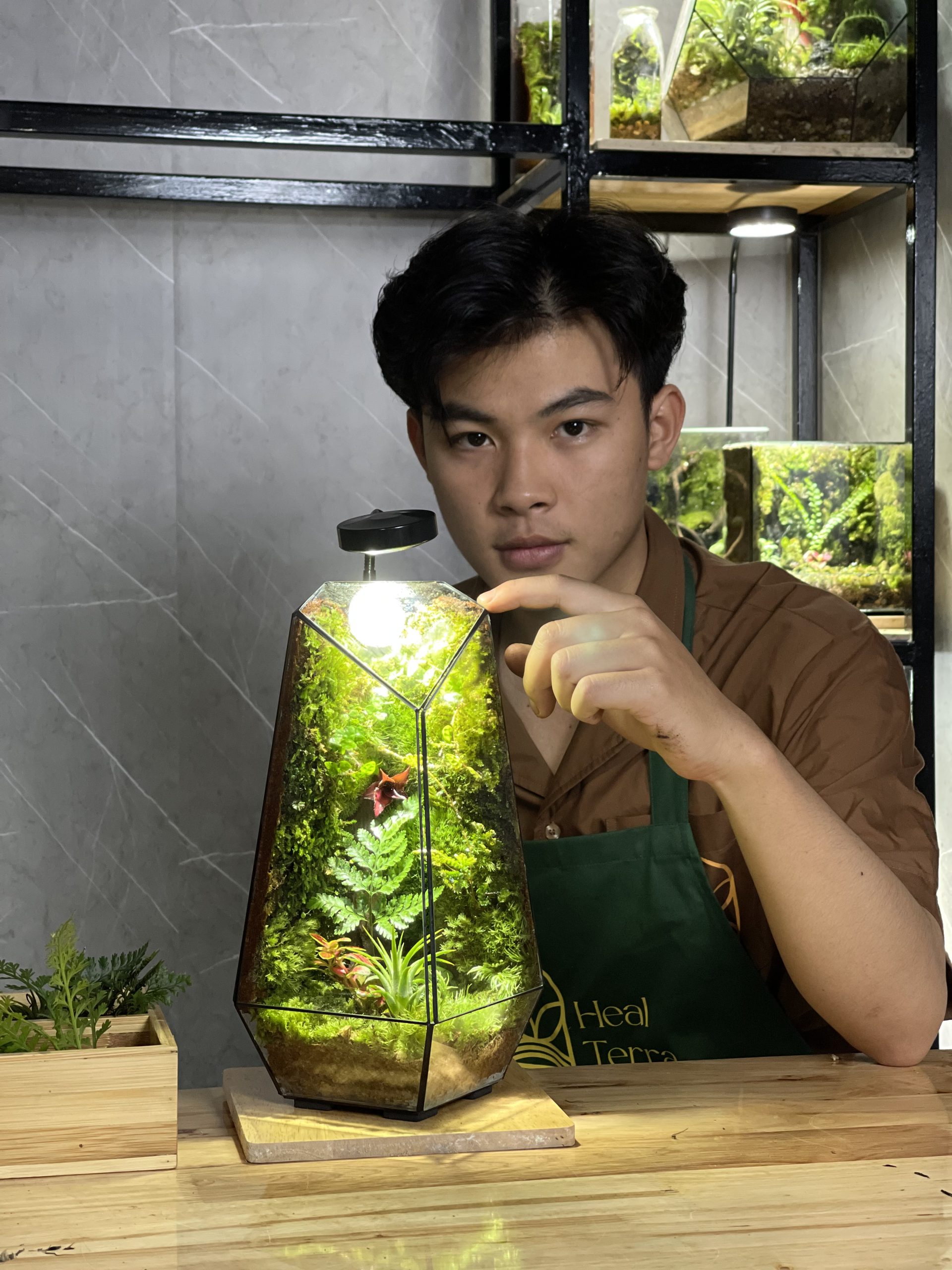 forest-lantern-chiec-den-mang-hoi-tho-cua-rung-heal-terra-4